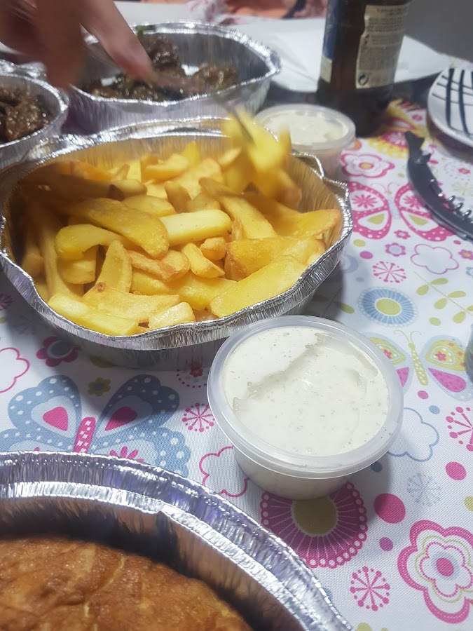 Asador de pollos Aguayo