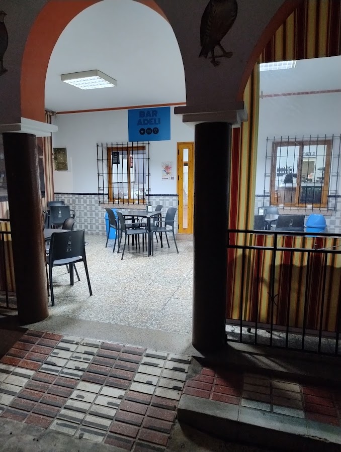 Bar Adeli