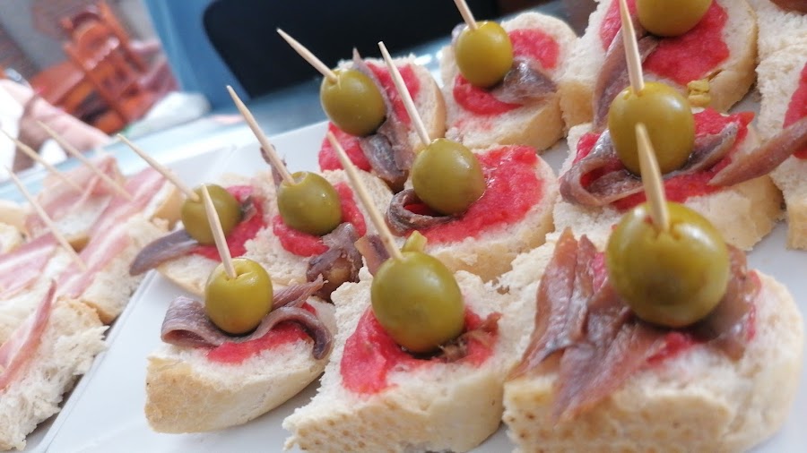 BODEGUILLA LAS NIÑAS