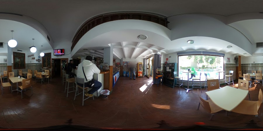 Cafetería FM-18