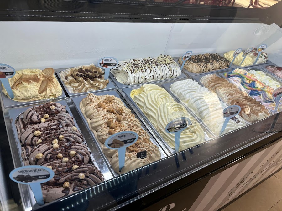 Cafeteria heladeria eolo
