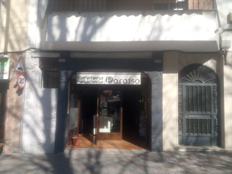 Cafetería heladería paraíso