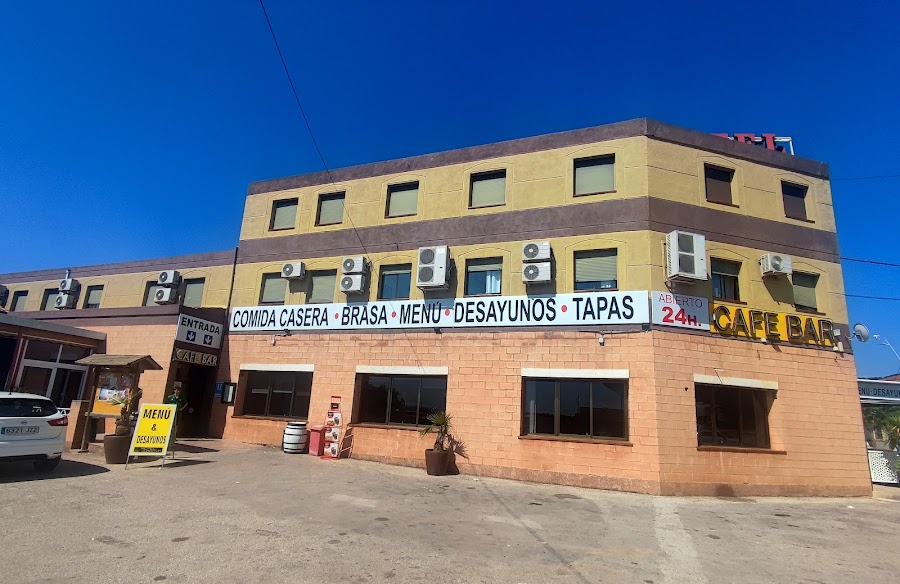 Hotel El Arroyo