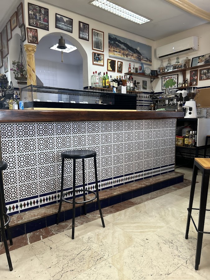 La Cantina