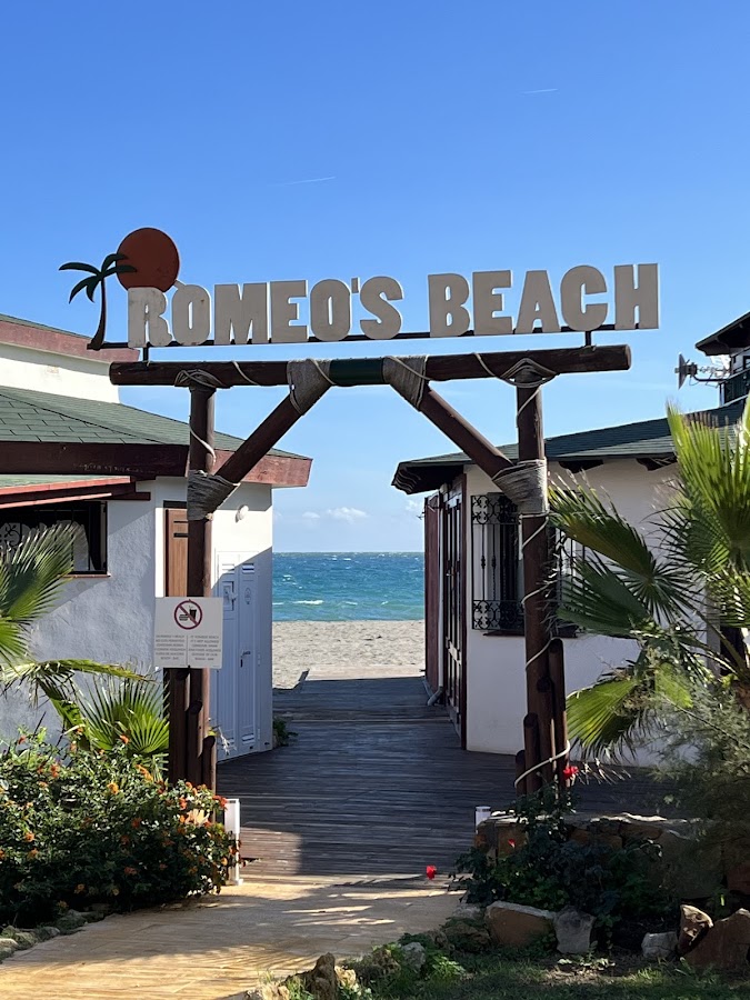 La Plage Romeo