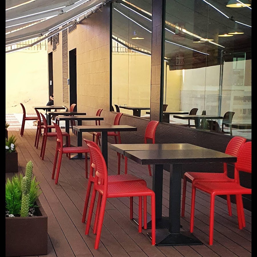 MASS Pizza & Burger - Miraflores