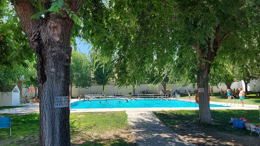 Piscina Municipal Fuerte del Rey