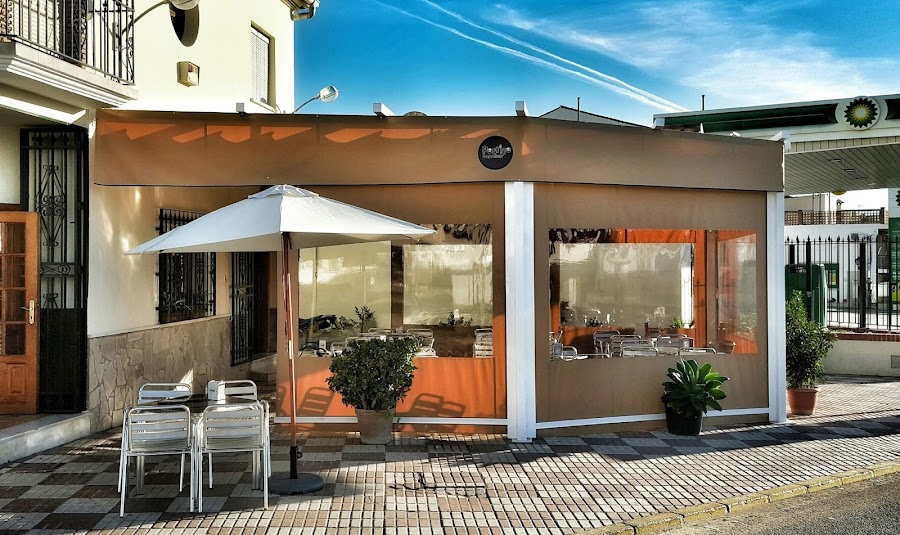 Postigo Tapa Bar & Pizza