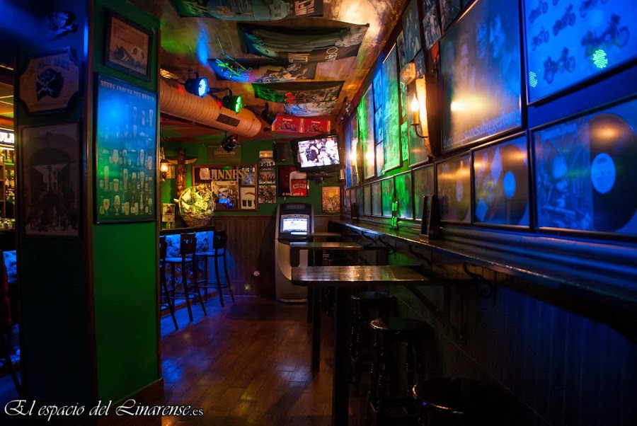 Pub Más Madera