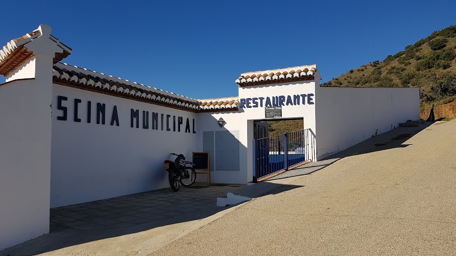 Restauran Mirador de Totalan . CERRADO.