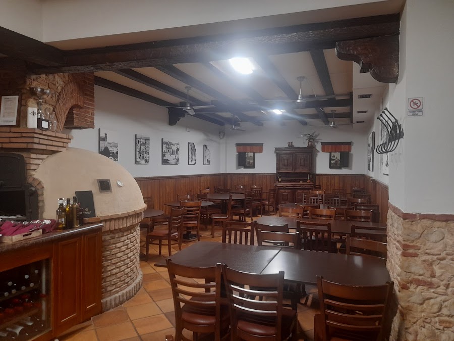 Restaurante-Brasería Los Arcos