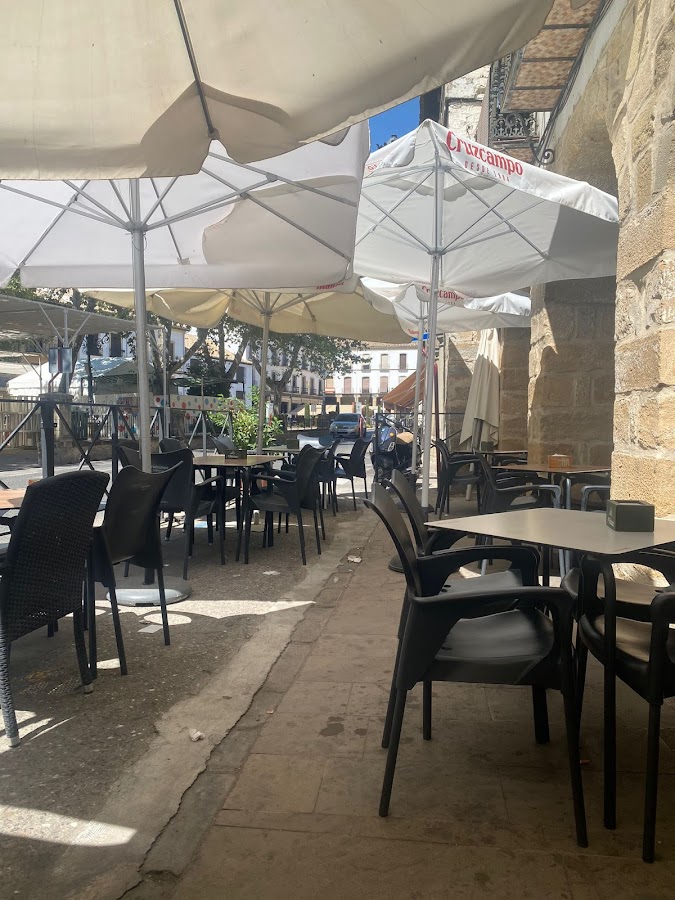 Restaurante Cerveceria Cafe Cabezas