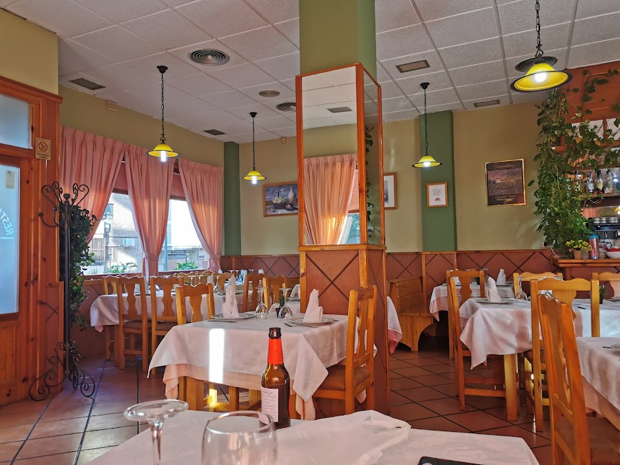 Restaurante "Linares"