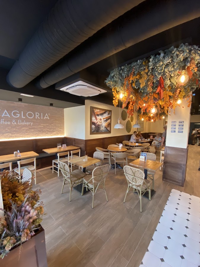 Santagloria Coffee & Bakery