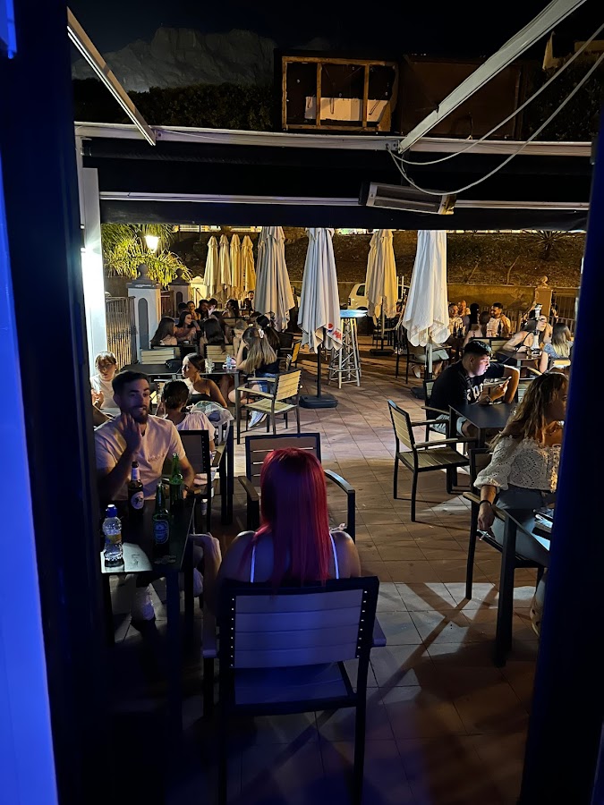 Zalero Pub
