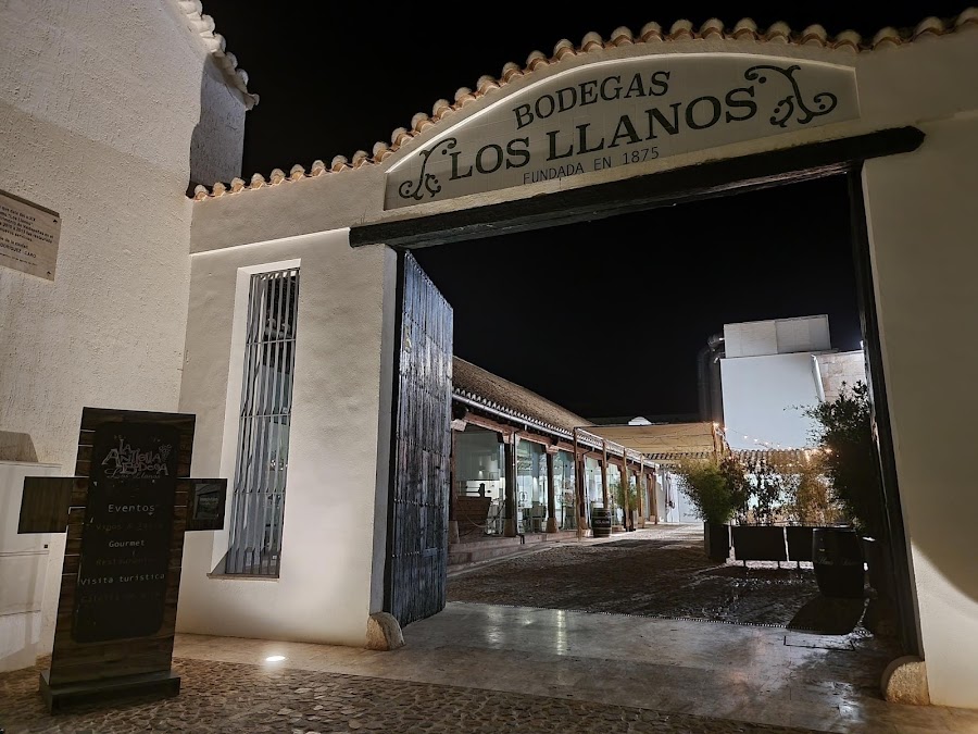 Antigua Bodega Los Llanos