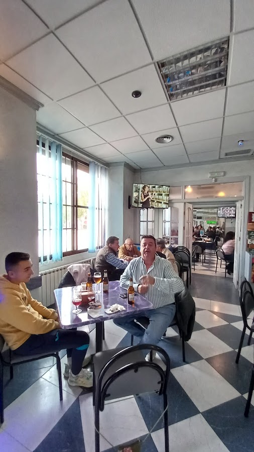 Bar Ideal