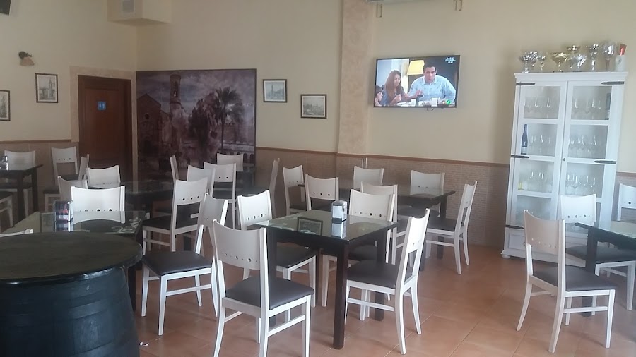Bar Restaurante La Piscina