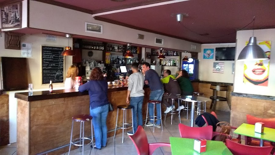 Café - Bar