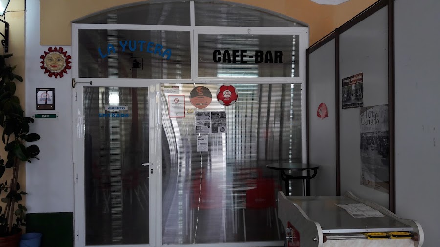 CAFE-BAR LA YUTERA