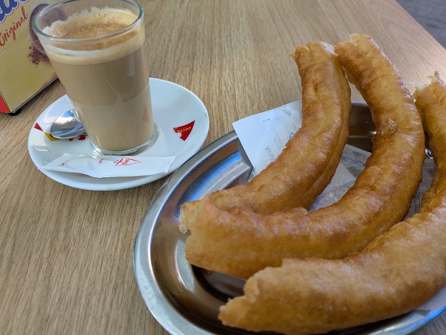 CAFETERÍA CHURRERÍA NORTE