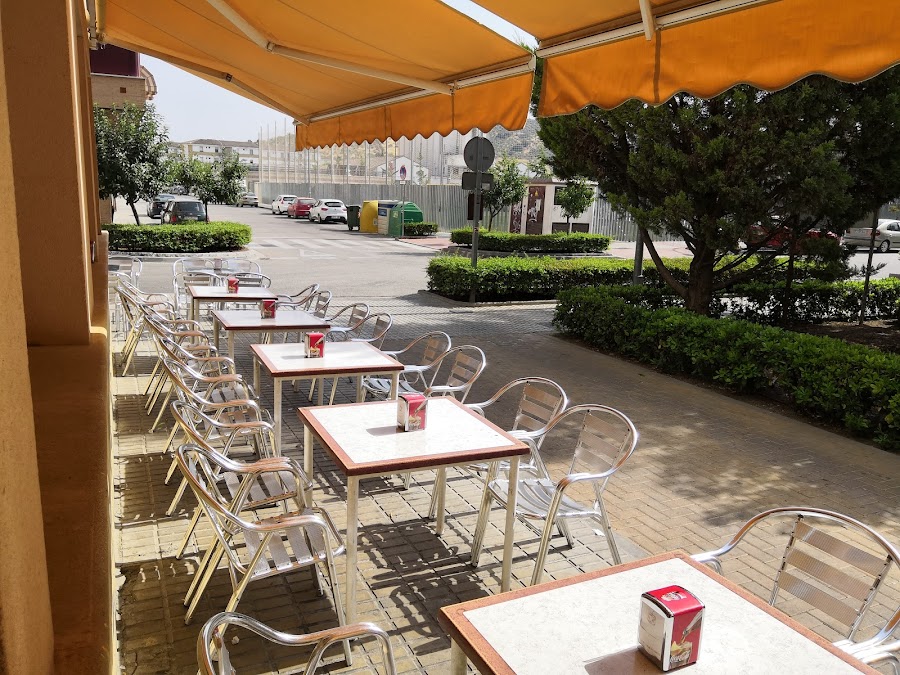 Cafetería La Tahona Márquez S.L.