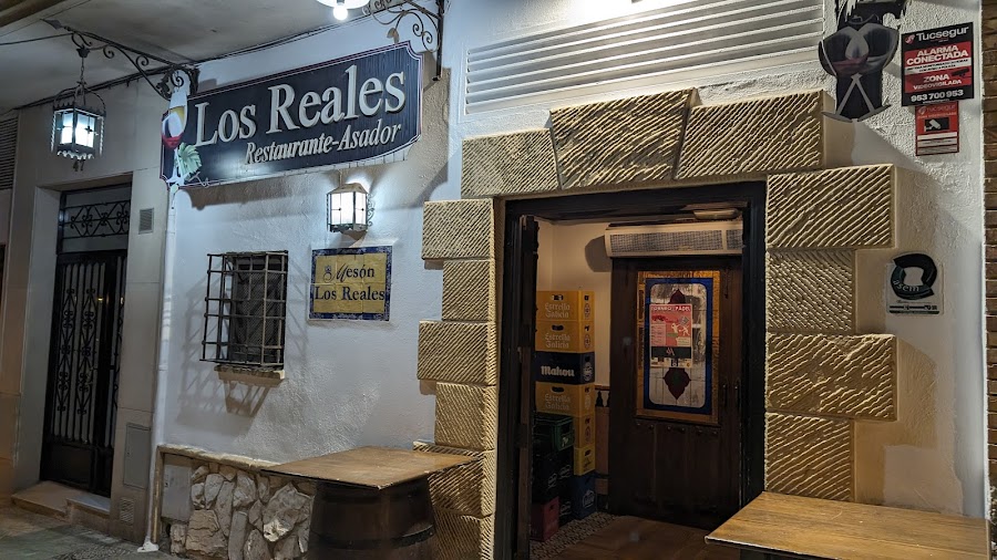 Mesón Los Reales